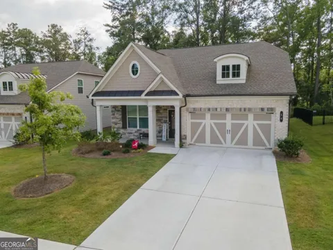 54 Airmont DR