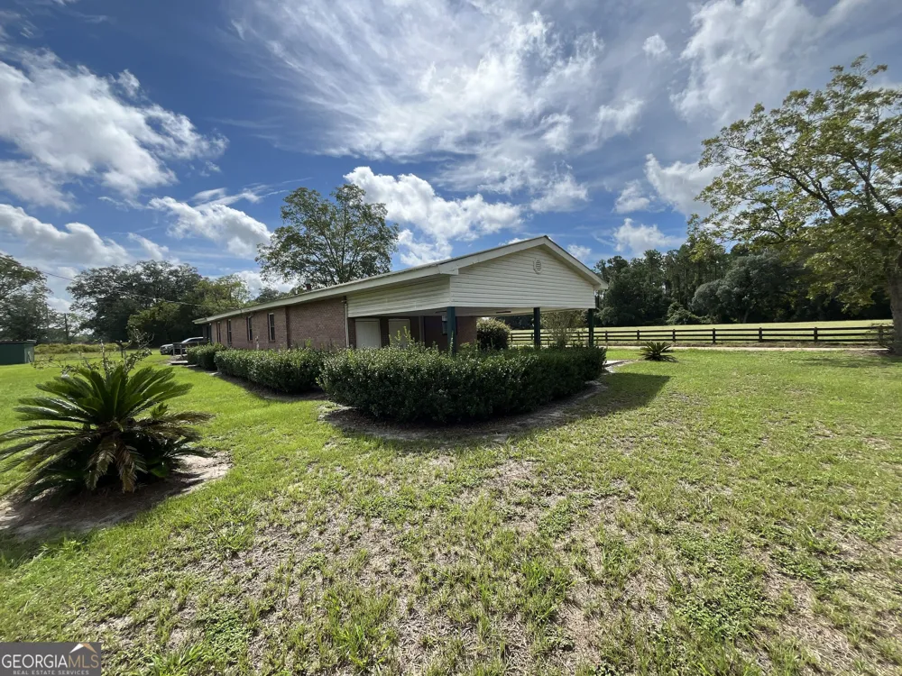 73 Morrison LN Folkston, GA 31537