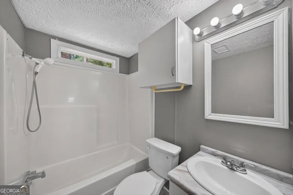 187 Rockville Springs DR Eatonton, GA 31024