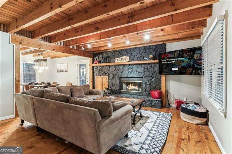 889 Granny Branch DR Blue Ridge, GA 30513