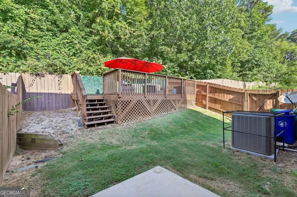 2213 Triple Crown LN Lithonia, GA 30058