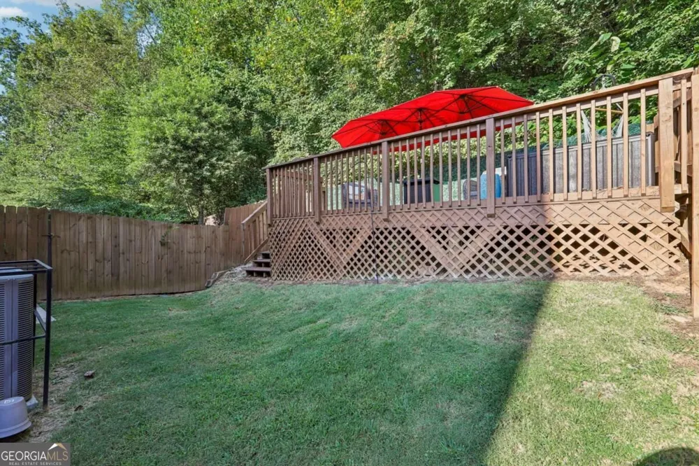 2213 Triple Crown LN Lithonia, GA 30058
