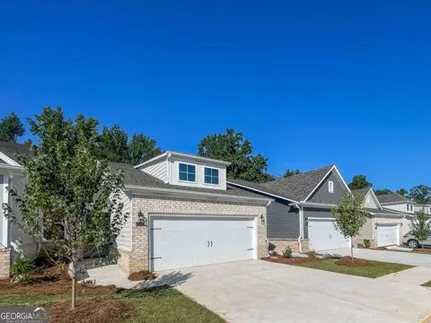 1617 Salinger CT