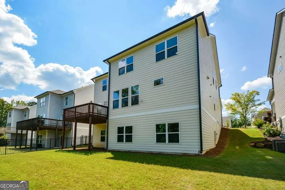 134 Spaulding LN Woodstock, GA 30188