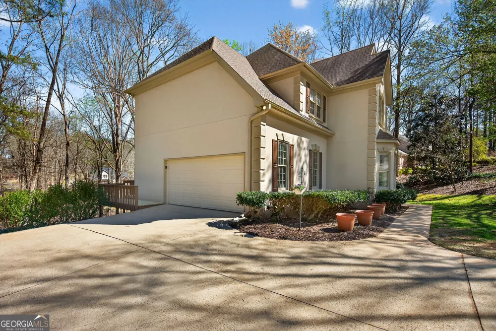 227 Ashford CIR LaGrange, GA 30240