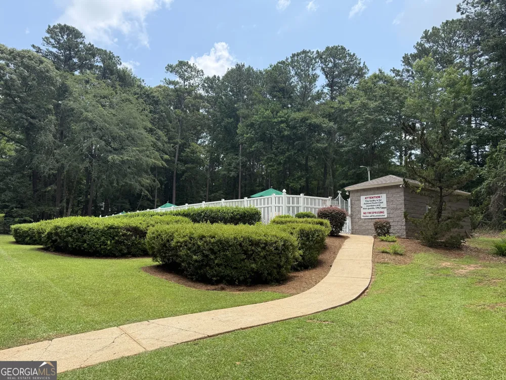 227 Ashford CIR LaGrange, GA 30240