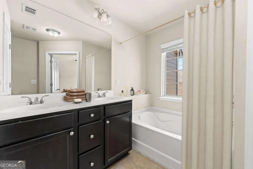 2365 Bellyard DR Buford, GA 30519