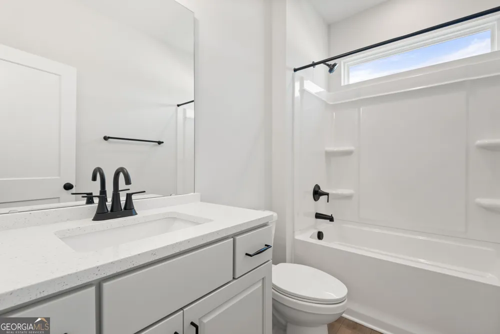 4423 Zed LN Loganville, GA 30052