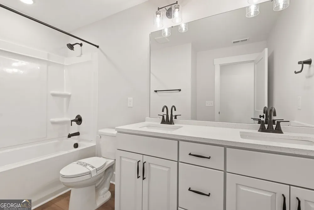 4423 Zed LN Loganville, GA 30052