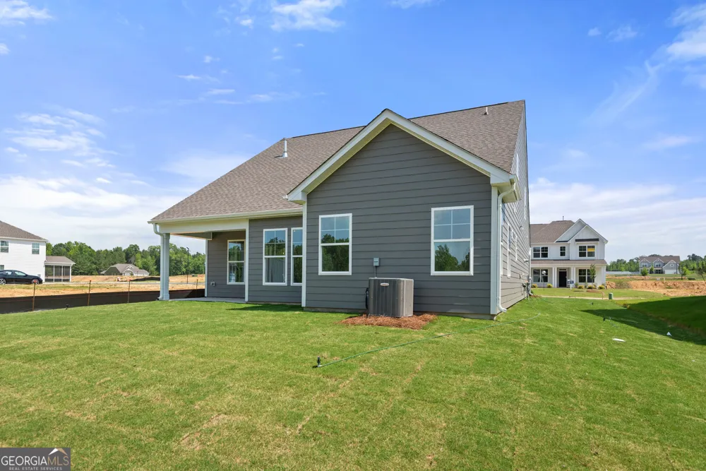 4423 Zed LN Loganville, GA 30052