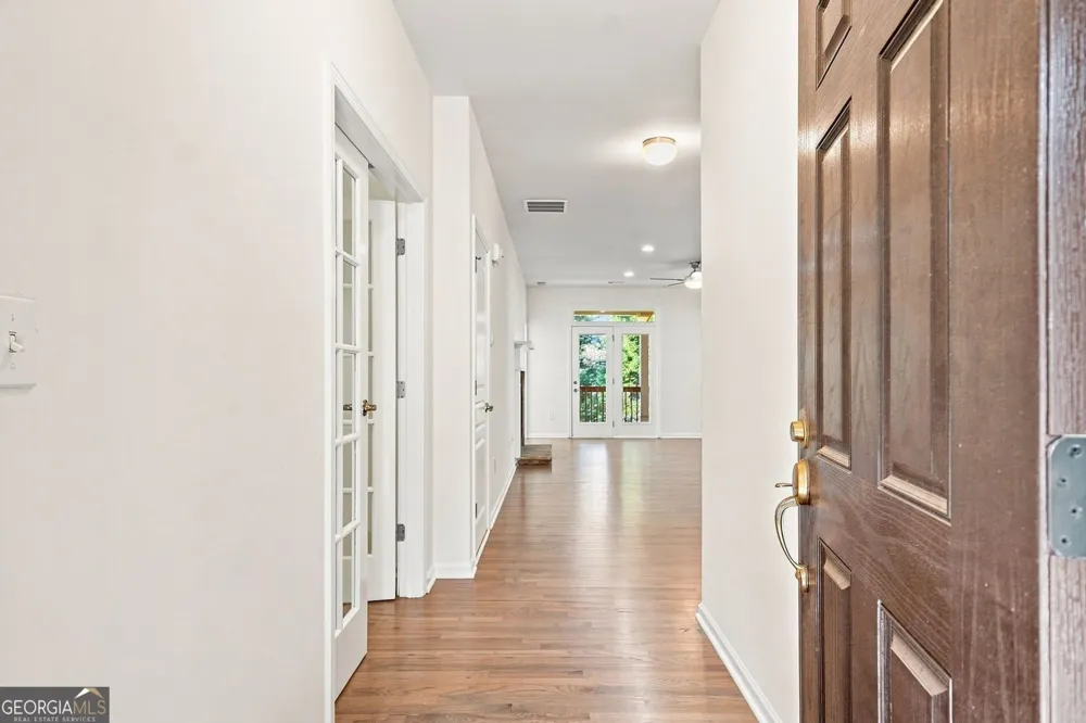 238 Balsam DR Canton, GA 30114