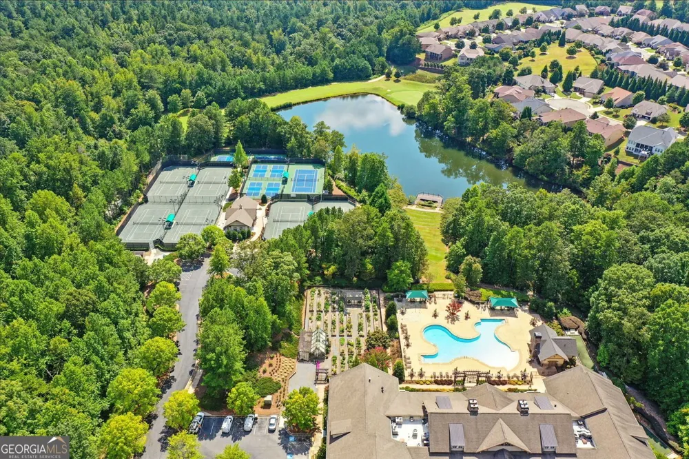 238 Balsam DR Canton, GA 30114
