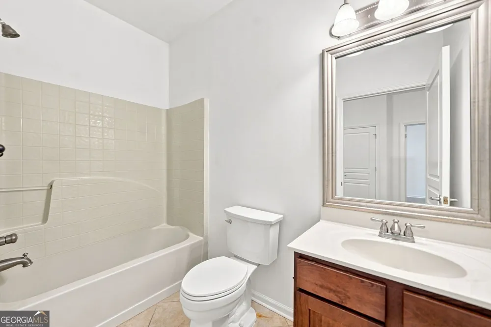 238 Balsam DR Canton, GA 30114