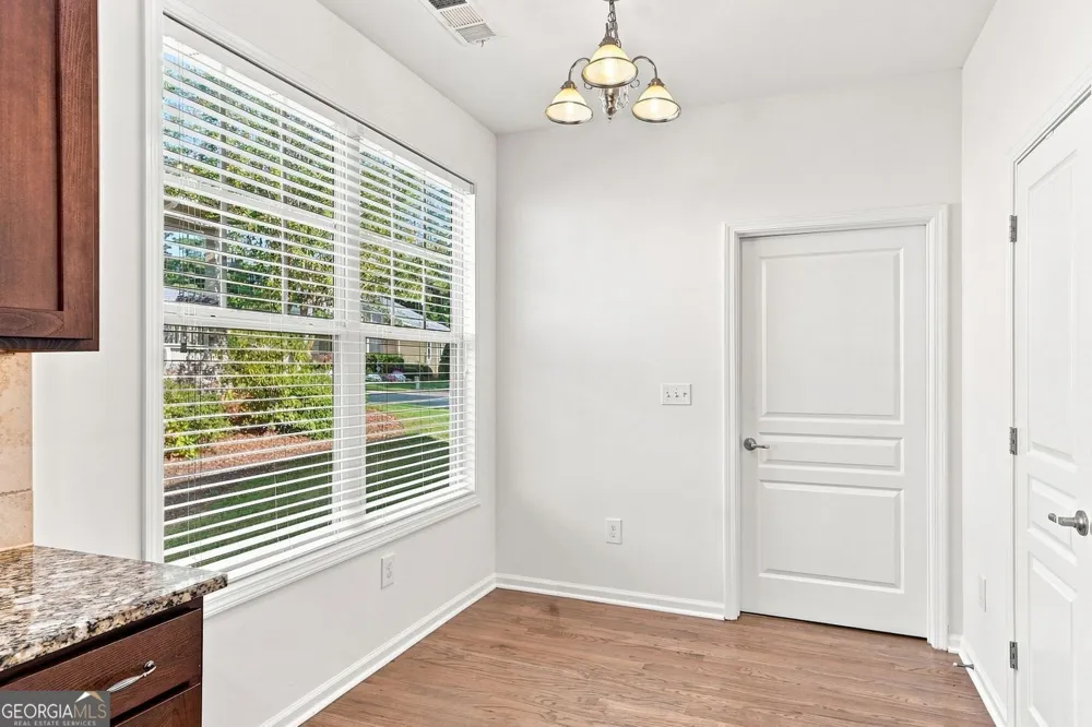 238 Balsam DR Canton, GA 30114