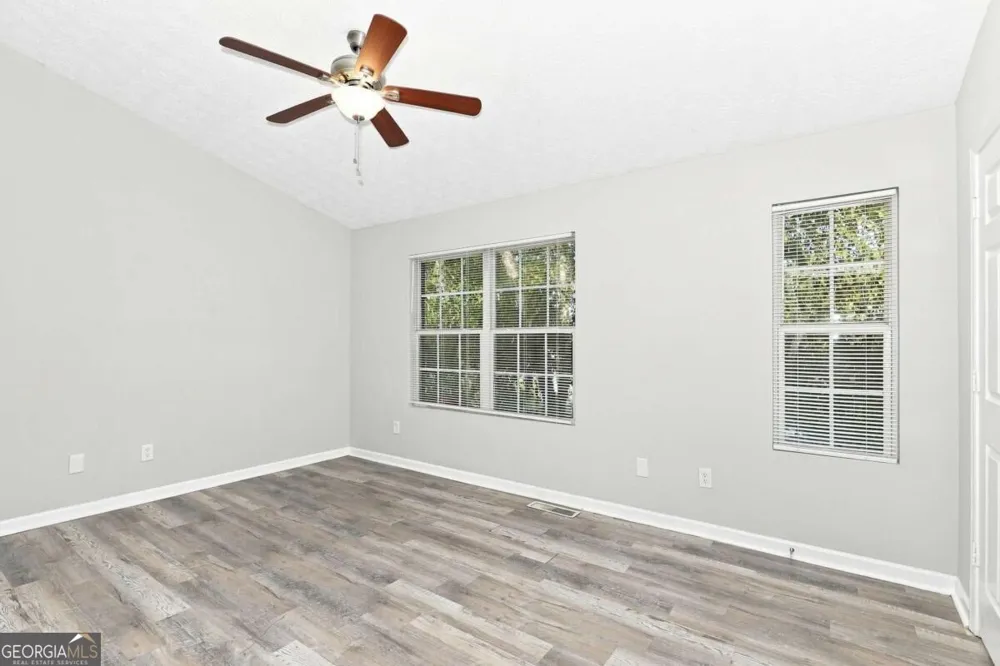 2002 Grove WAY Hampton, GA 30228