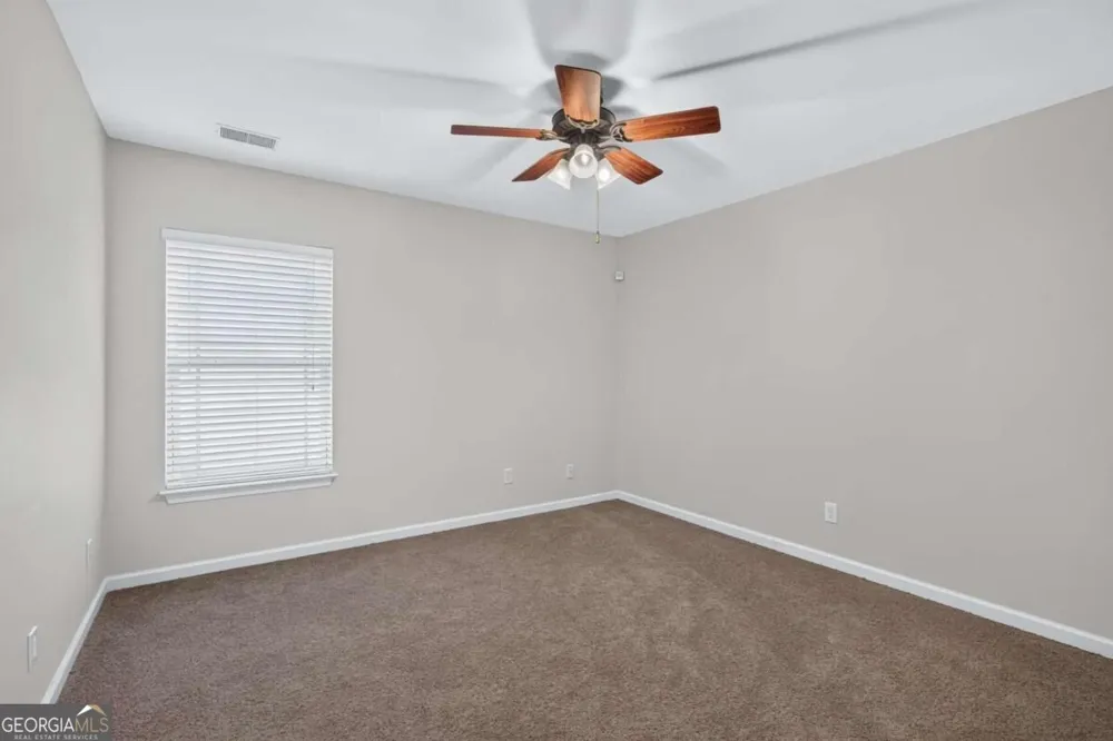 137 Spring Lakes DR Savannah, GA 31407