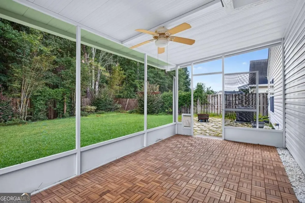 137 Spring Lakes DR Savannah, GA 31407