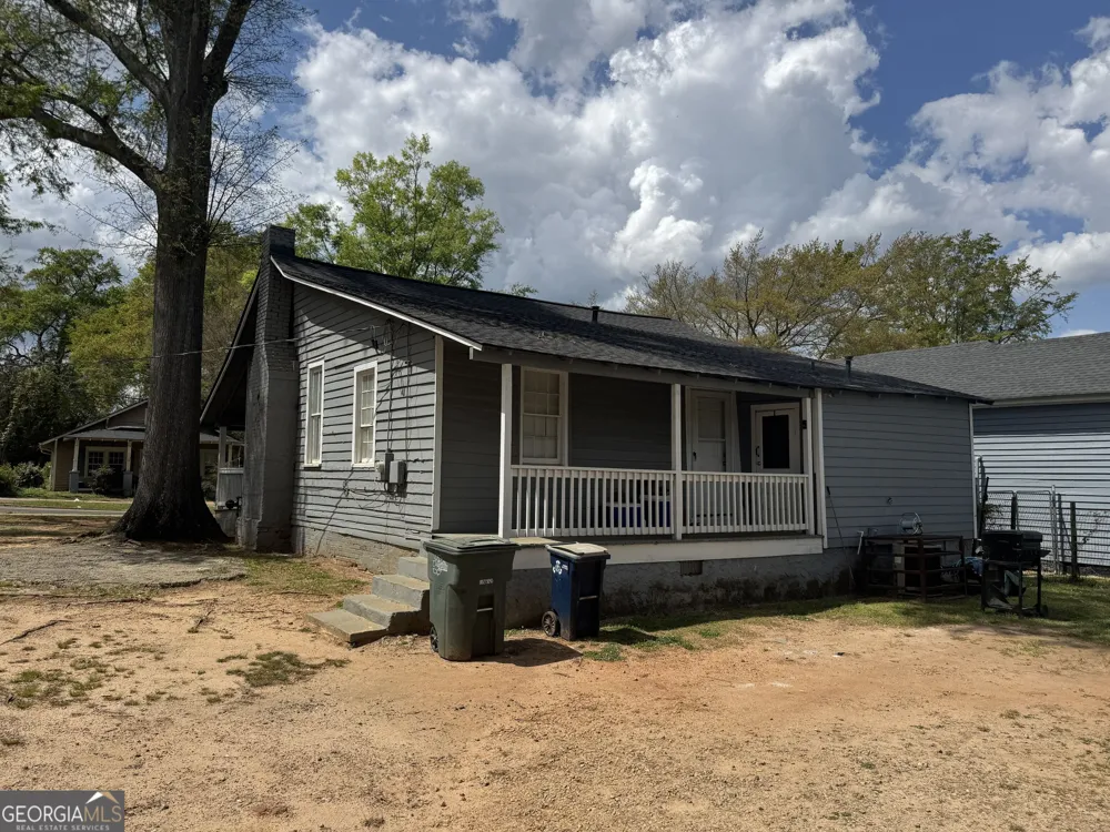 322 N 6th ST Griffin, GA 30223