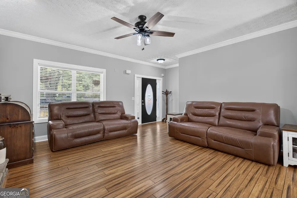 118 Nelson Oaks DR Ball Ground, GA 30107