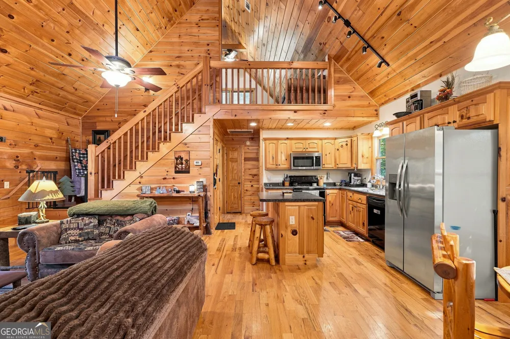 529 Newel DR Ellijay, GA 30540