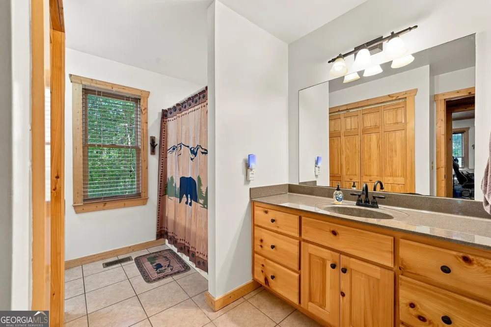 529 Newel DR Ellijay, GA 30540