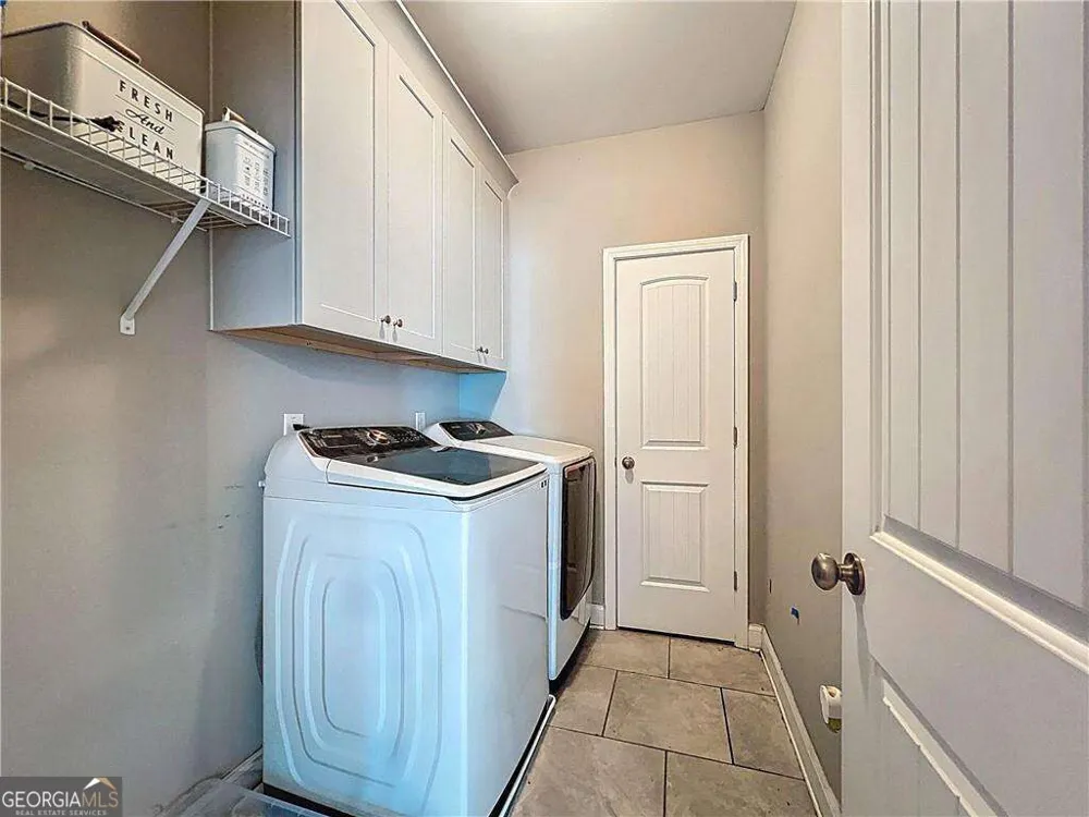 9 Hillshire DR Cartersville, GA 30120
