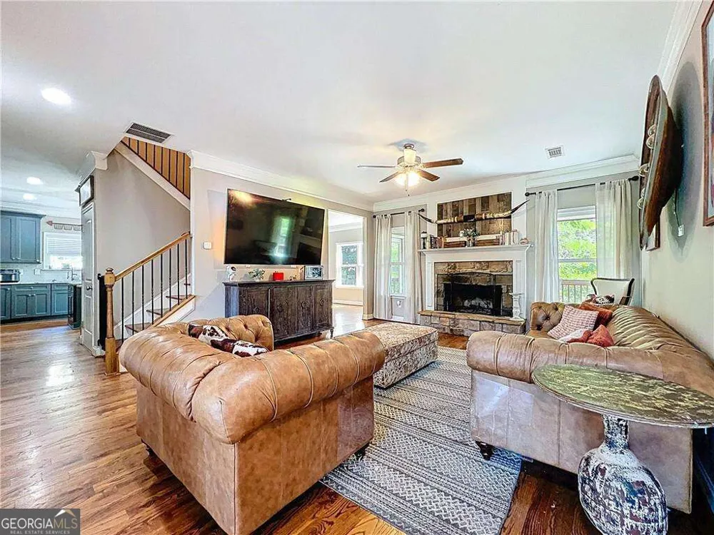 9 Hillshire DR Cartersville, GA 30120