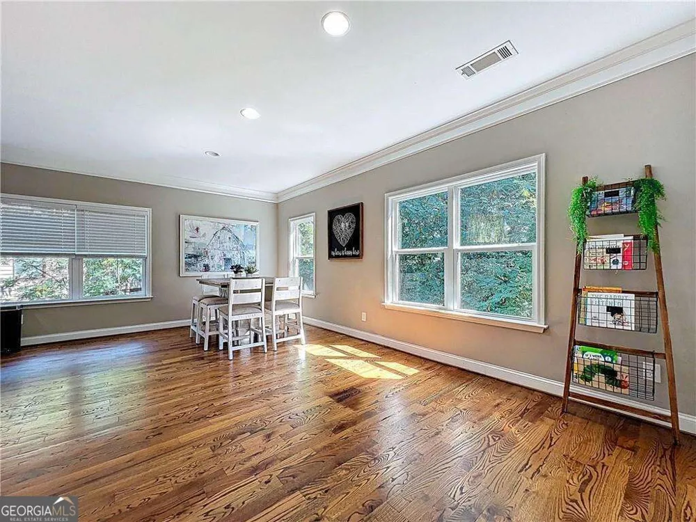 9 Hillshire DR Cartersville, GA 30120