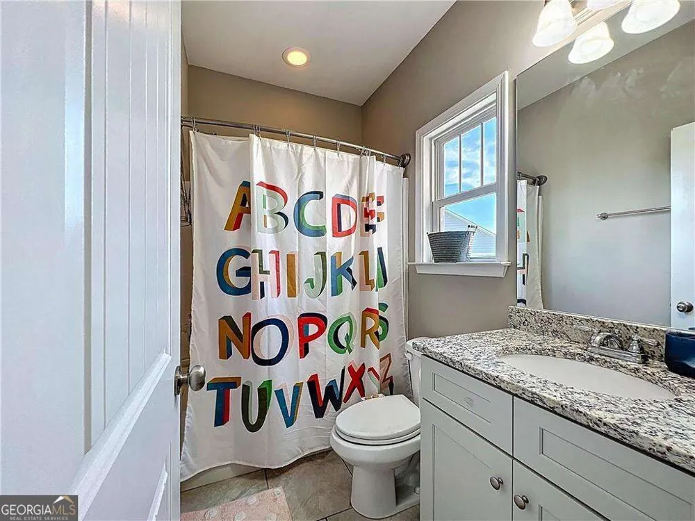 9 Hillshire DR Cartersville, GA 30120