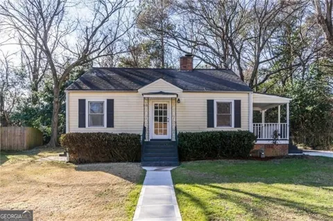 312 Phillips DR SE