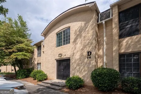 5400 Roswell RD