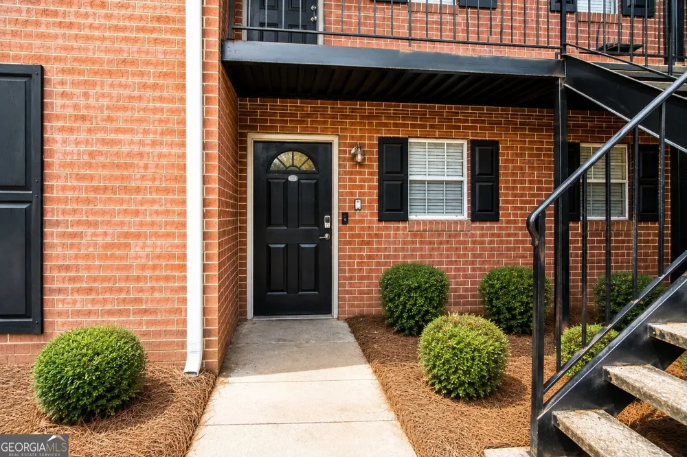1055 Baxter ST Athens, GA 30606
