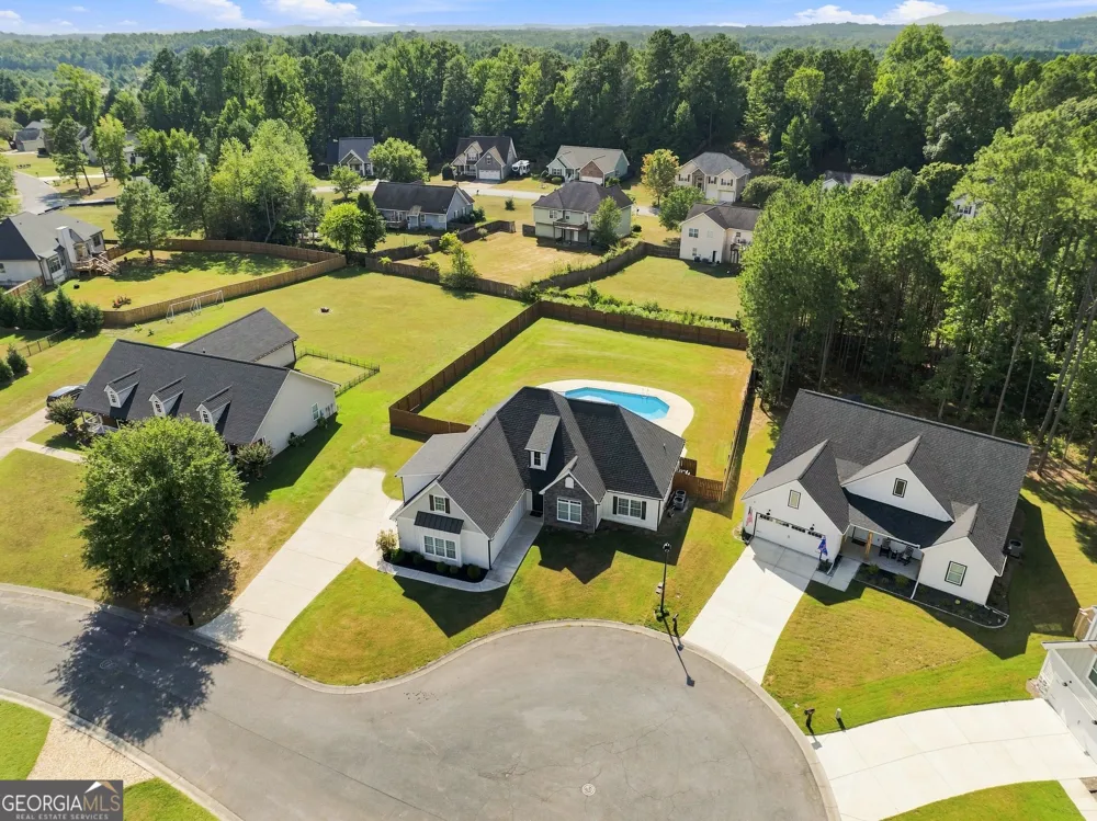 5 Ellen CT SW Rome, GA 30165