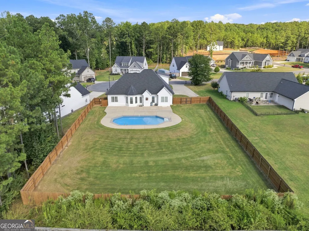 5 Ellen CT SW Rome, GA 30165