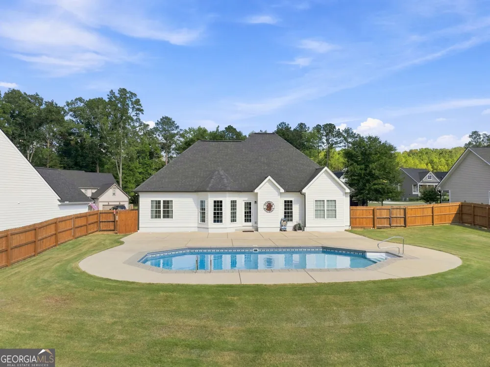 5 Ellen CT SW Rome, GA 30165