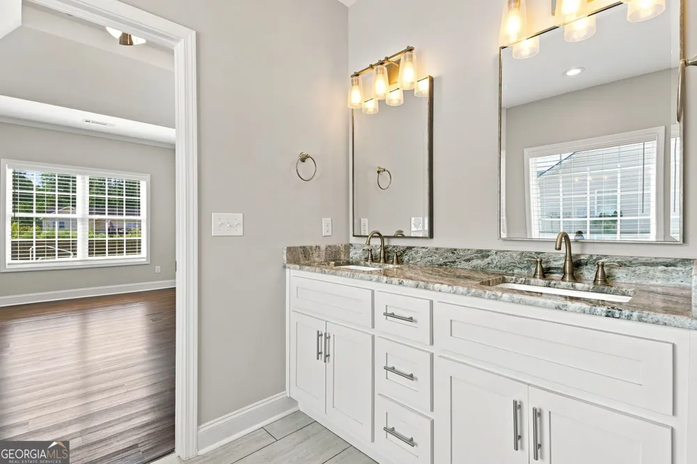 5 Ellen CT SW Rome, GA 30165