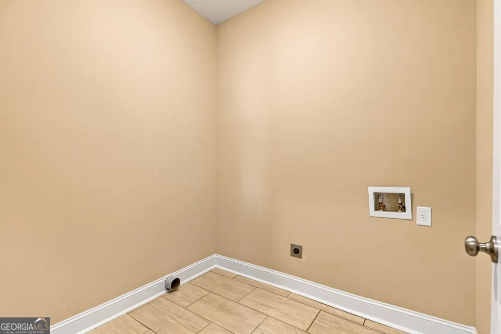 5 Ellen CT SW Rome, GA 30165