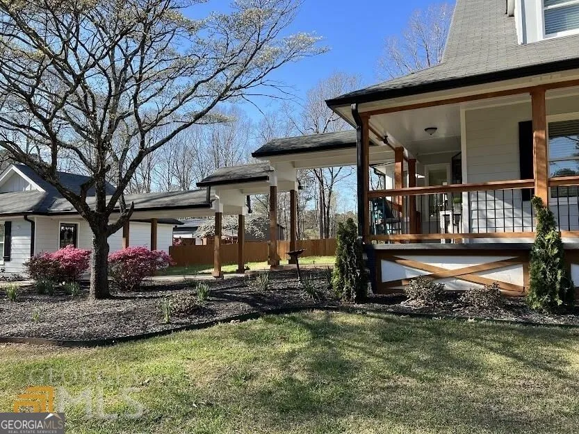 640 Goode RD Conyers, GA 30094