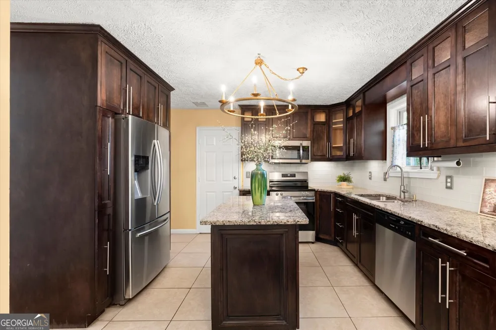 2431 Stonebridge LN Duluth, GA 30096