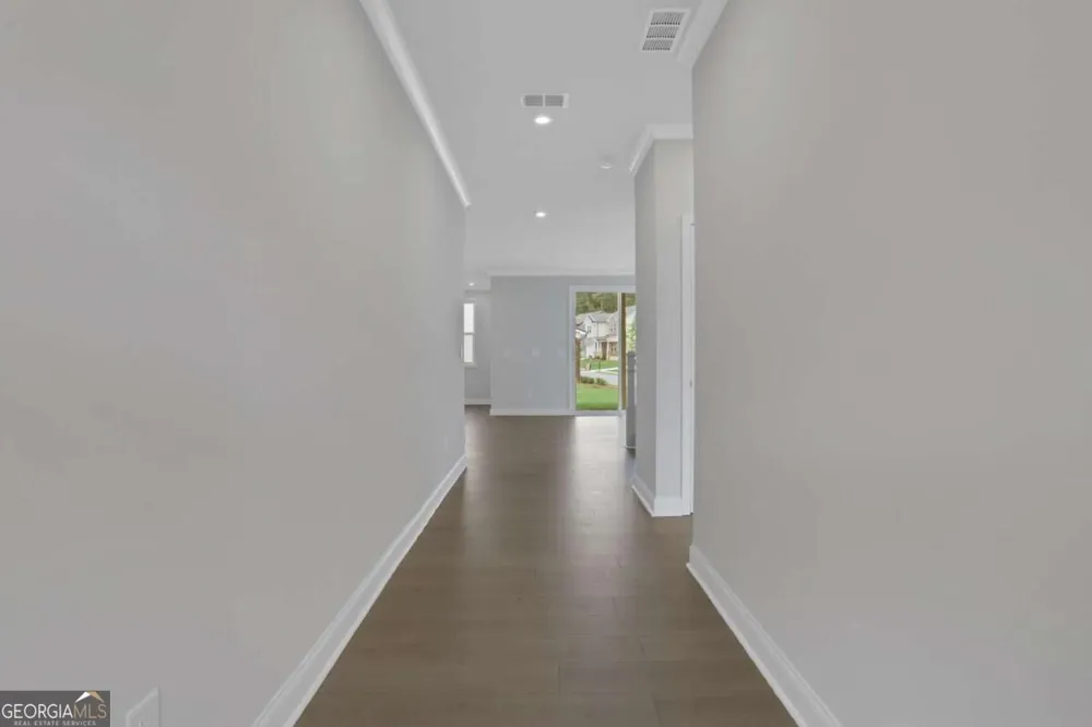 4081 Adler CIR Buford, GA 30519