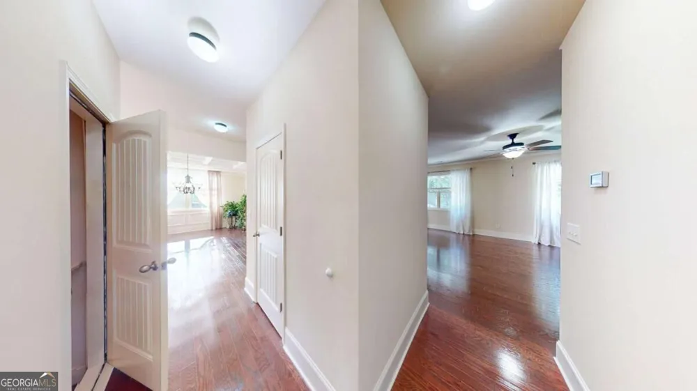 2410 Cain CIR Dacula, GA 30019