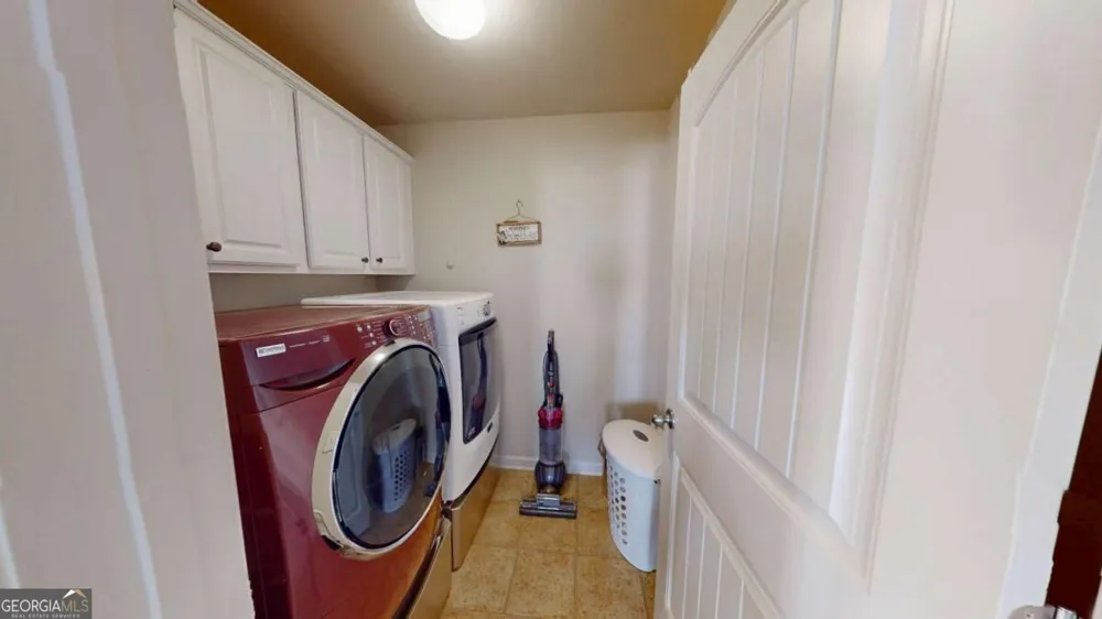 2410 Cain CIR Dacula, GA 30019
