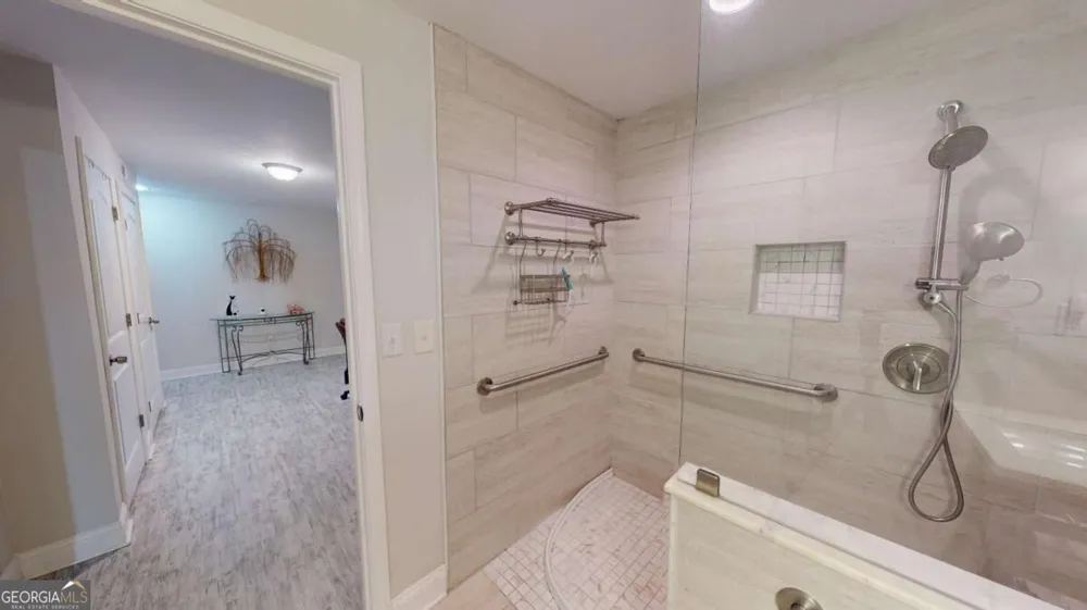 2410 Cain CIR Dacula, GA 30019
