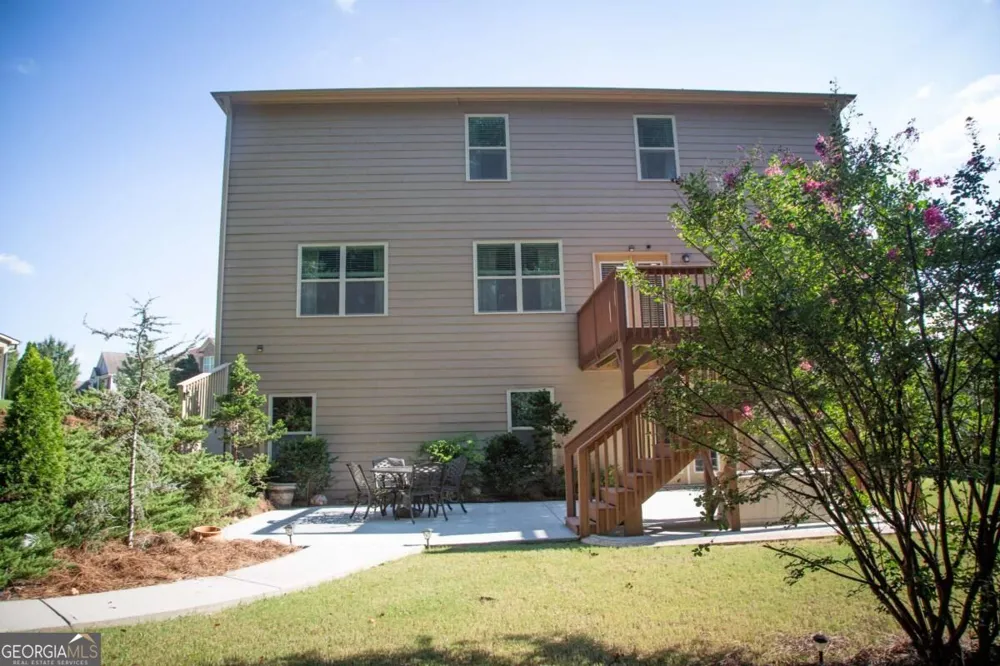 2410 Cain CIR Dacula, GA 30019
