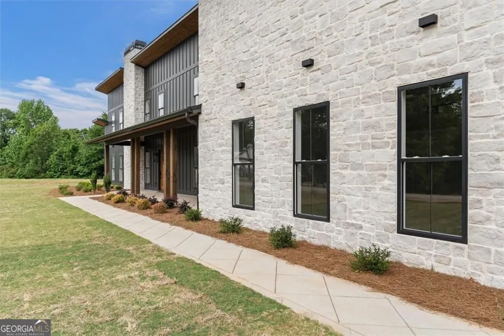 112 Summit LN Bremen, GA 30110