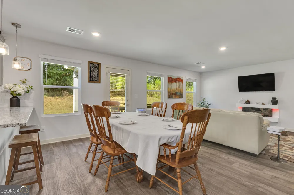 706 Windstream DR LaGrange, GA 30241