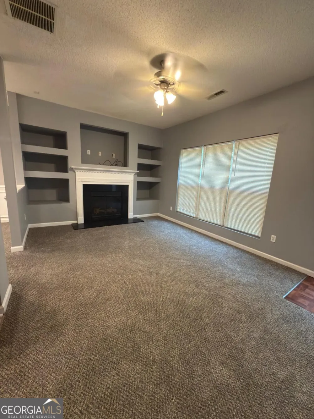 549 Maggie LN Jonesboro, GA 30238