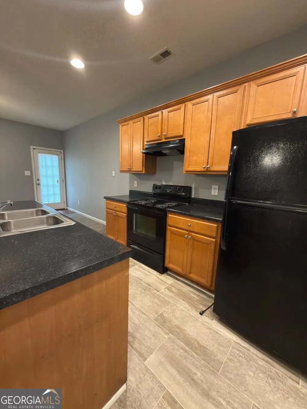 549 Maggie LN Jonesboro, GA 30238