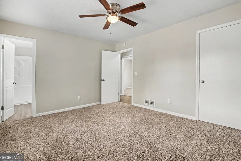 50 Freestone DR Newnan, GA 30265