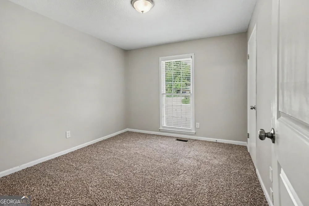 50 Freestone DR Newnan, GA 30265